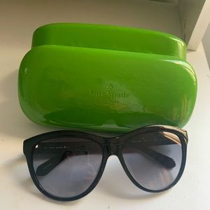 Kate spade black sunglasses with green case